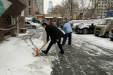 市口腔医院学习强国有成效 争先恐后忙扫雪