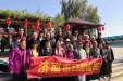 市口腔重阳节前组织老干部畅游商河鼓子秧歌古村