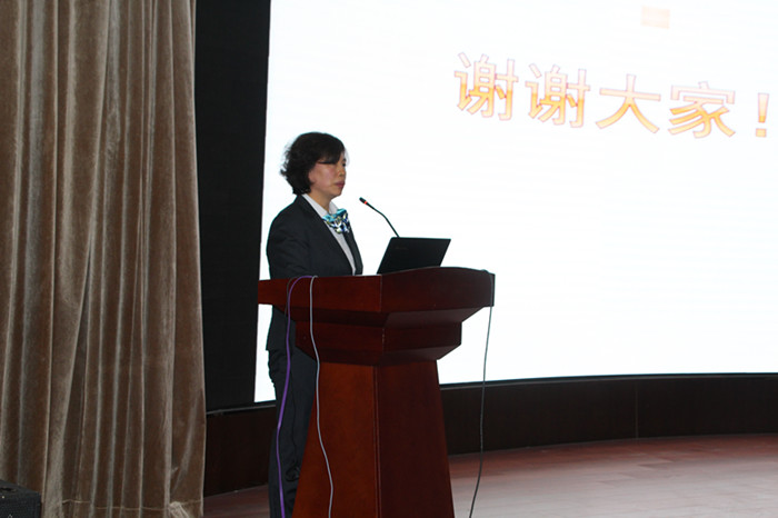 邵林琴主委进行年度总结并部署学会2018年计划