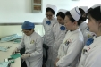 特诊科护理人员进行橡皮障隔湿培训