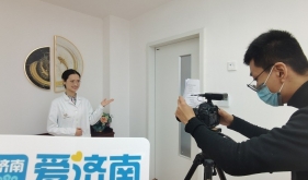 市口腔醫院牙周黏膜病科王若琳醫生接受愛濟南記者采訪