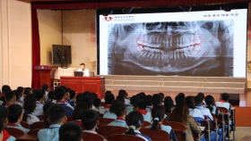 守护青春笑容 共筑健康未来——济南市口腔医院“健康口腔助力成长”公益行动首站启航