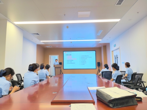 强化队伍建设 提升业务能力 ——济南市口腔医院历下院区开展护理系列培训活动之理论培训