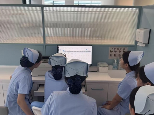 强化队伍建设 提升业务能力 ——济南市口腔医院历下院区开展护理系列培训活动之实践技能培训